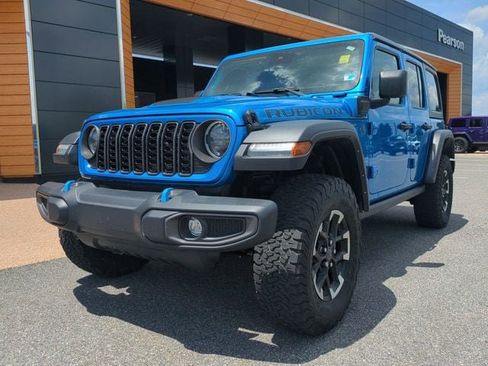 Used 2024 Jeep Wrangler Unlimited Rubicon 4xe AWD/4WD image 8