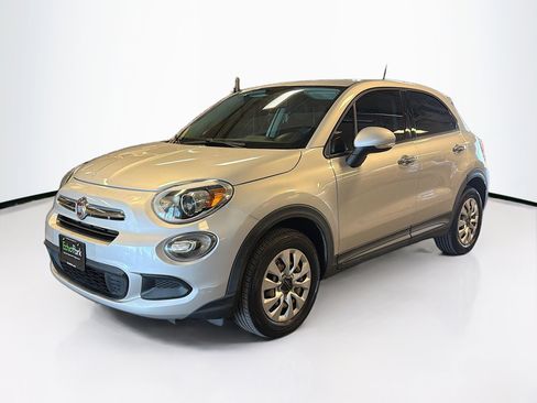 Used 2017 FIAT 500X Pop image 3