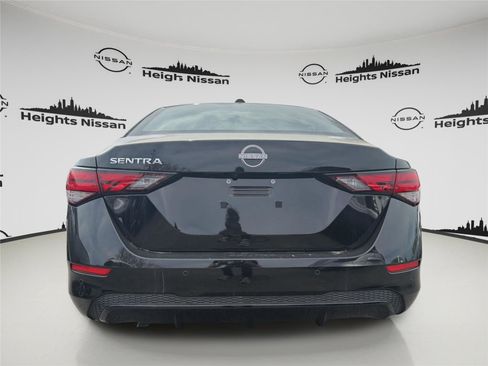 Used 2025 Nissan Sentra SV w/ All-Weather Package FWD image 4