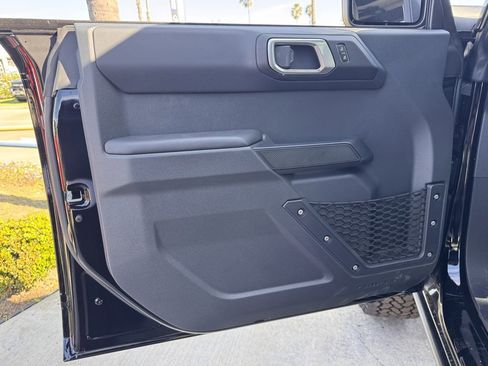 New 2025 Ford Bronco Big Bend w/ Black Diamond Package image 15