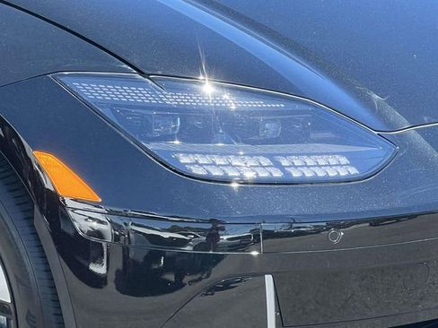 Used 2024 Hyundai Ioniq 6 SE AWD/4WD image 9