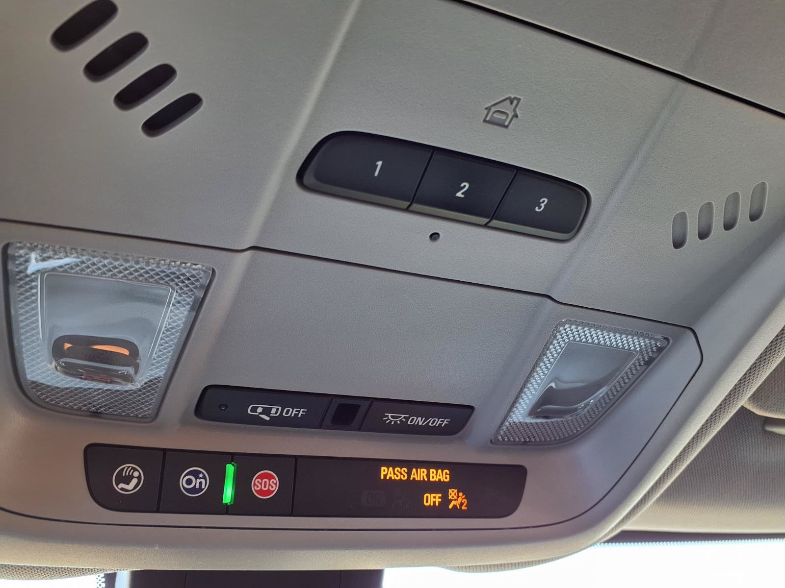 Used 2021 Chevrolet Equinox LT FWD image 10