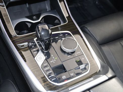 Used 2020 BMW X7 xDrive40i w/ Premium Package image 34