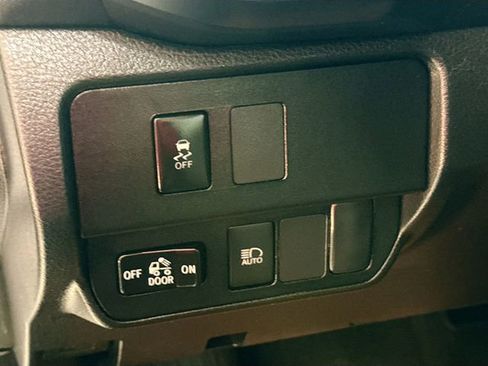 Used 2023 Toyota Tacoma SR5 image 11