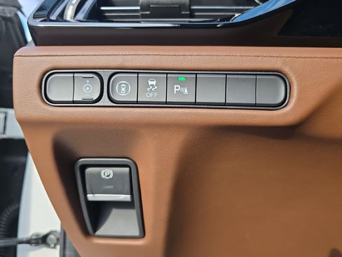 Used 2022 Acura MDX SH-AWD w/ Technology Package image 25