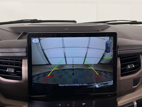 Used 2024 Ford Expedition Max Limited image 15