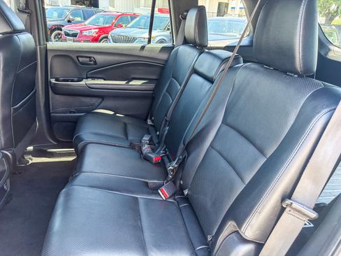 Used 2022 Honda Passport EX-L image 18