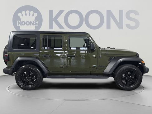 Used 2021 Jeep Wrangler Unlimited Sport AWD/4WD image 17
