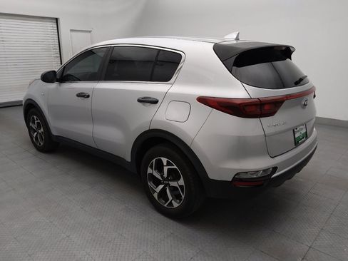 Used 2022 Kia Sportage LX AWD/4WD image 3