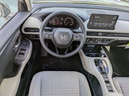 New 2026 Honda HR-V LX image 15