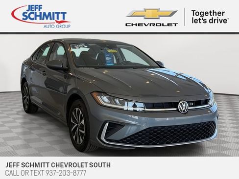Used 2025 Volkswagen Jetta S FWD image 1