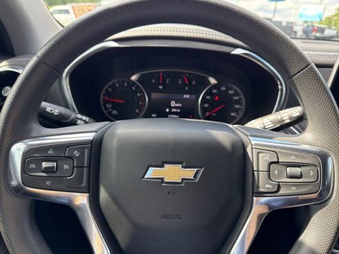 Used 2024 Chevrolet Blazer LT w/ Convenience Package FWD image 25