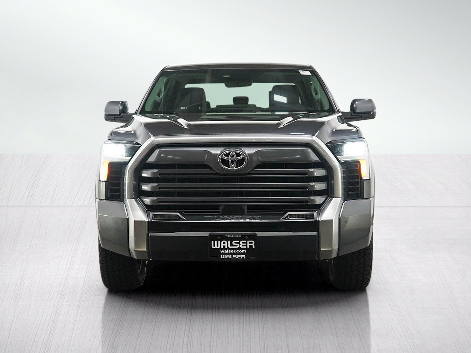 Used 2023 Toyota Tundra Limited AWD/4WD image 8