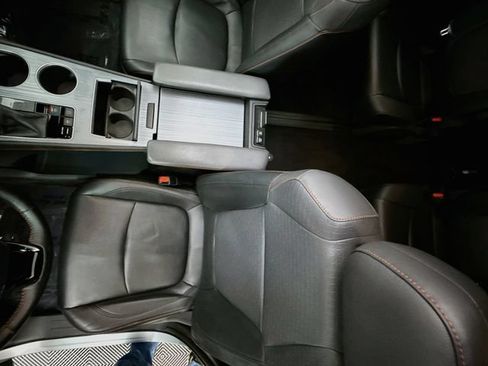 Used 2021 Toyota Sienna XSE w/ XSE Plus Package AWD/4WD image 22