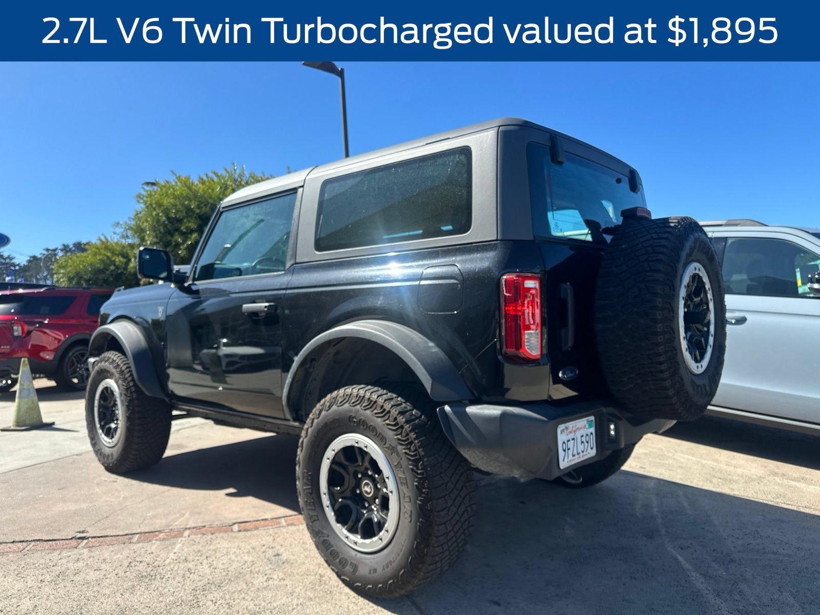 Used 2023 Ford Bronco 2-Door w/ Sasquatch Package AWD/4WD image 6