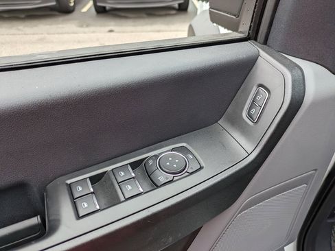 New 2025 Ford F550 4x4 Crew Cab Super Duty w/ XL Chrome Package image 17