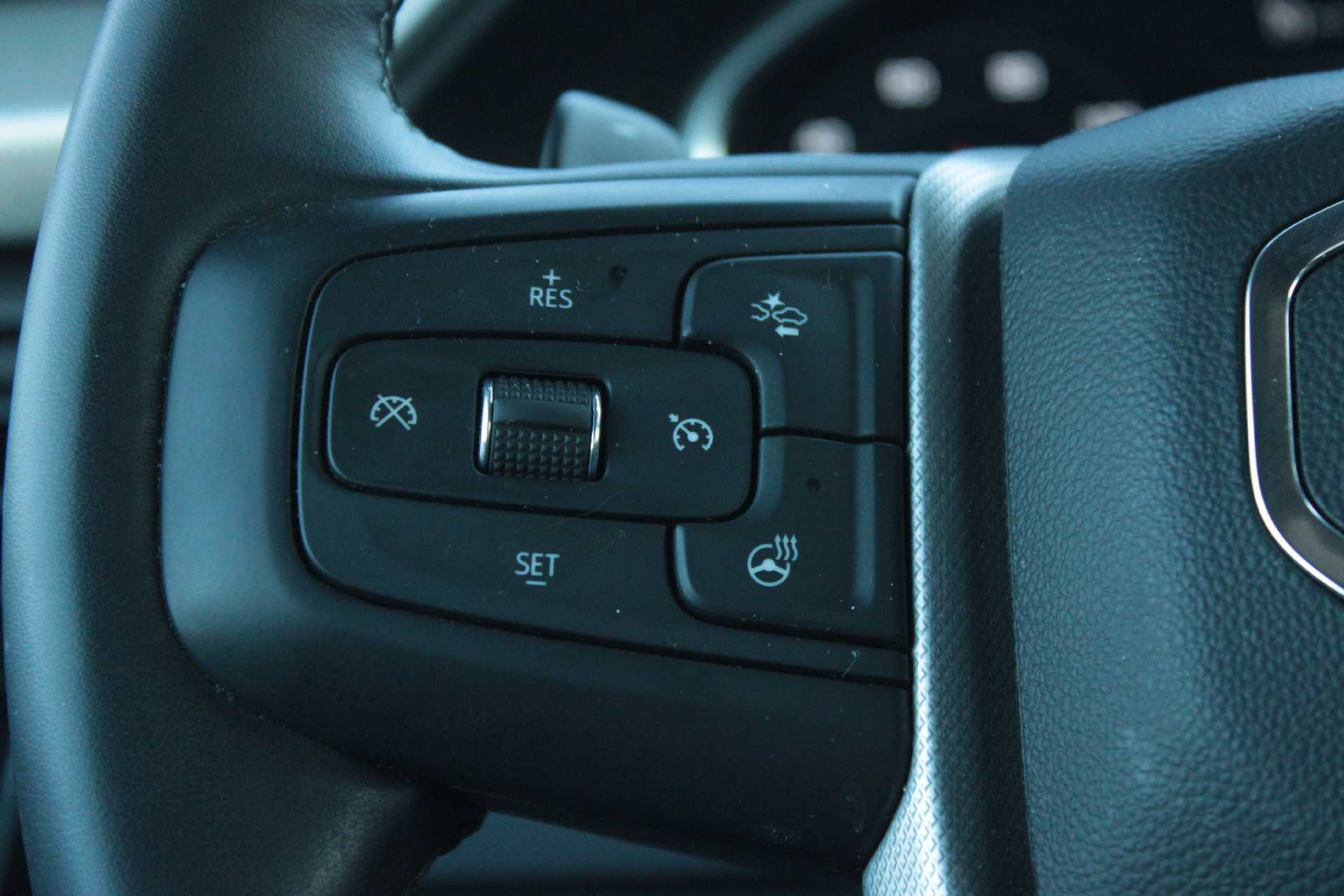 Used 2023 GMC Sierra 1500 Denali AWD/4WD image 34