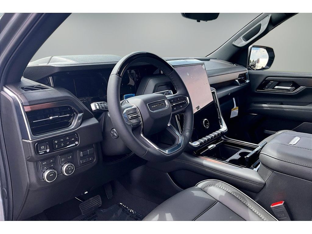 New 2026 GMC Yukon Denali w/ Advanced Technology Package AWD/4WD image 7