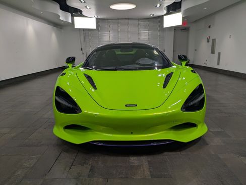 Used 2024 McLaren 750S image 2