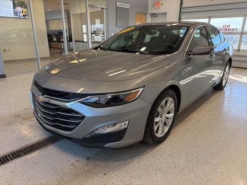 Used 2024 Chevrolet Malibu LT image 4