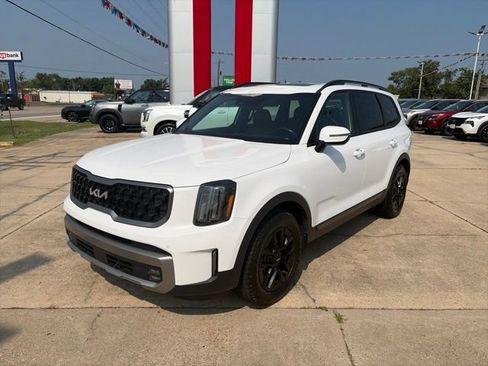 Used 2023 Kia Telluride SX X-Pro AWD/4WD image 2