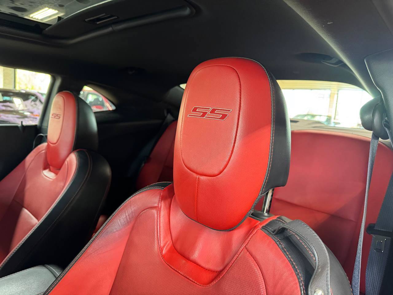 Used 2011 Chevrolet Camaro SS w/ RS Package RWD image 27