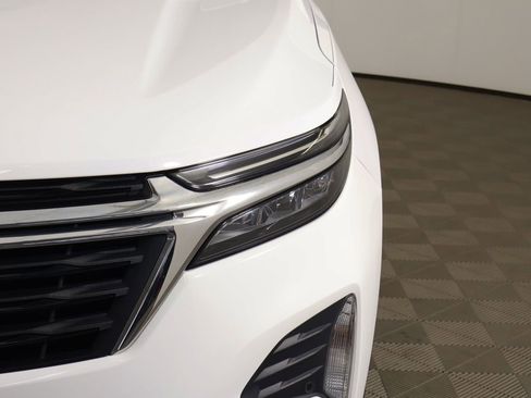 Used 2023 Chevrolet Equinox LT image 14