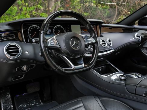 Used 2015 Mercedes-Benz S 550 4MATIC Coupe image 2