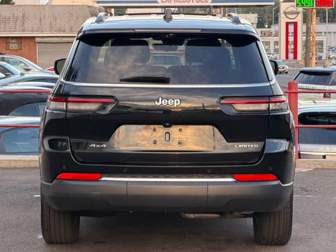 Used 2023 Jeep Grand Cherokee L Limited w/ Luxury Tech Group II AWD/4WD image 13
