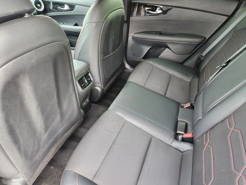 Used 2023 Kia Forte GT image 29