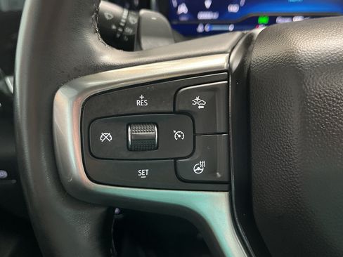 Used 2025 Chevrolet Silverado 1500 LT Trail Boss w/ Convenience Package II AWD/4WD image 19