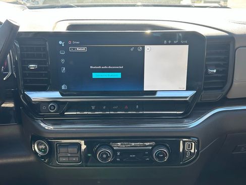 Used 2024 Chevrolet Silverado 3500 LT image 18