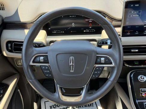 Certified 2023 Lincoln Nautilus Reserve AWD/4WD image 13