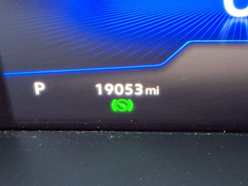 Used 2022 Volkswagen Taos S w/ IQ Drive S Package image 21