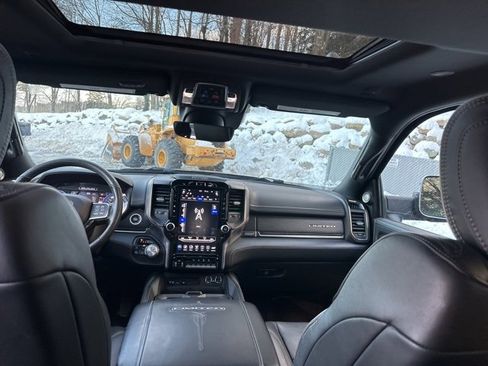 Used 2019 RAM 2500 Limited image 34