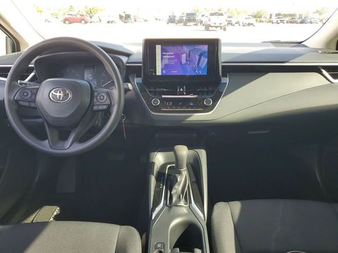 Certified 2023 Toyota Corolla LE image 10