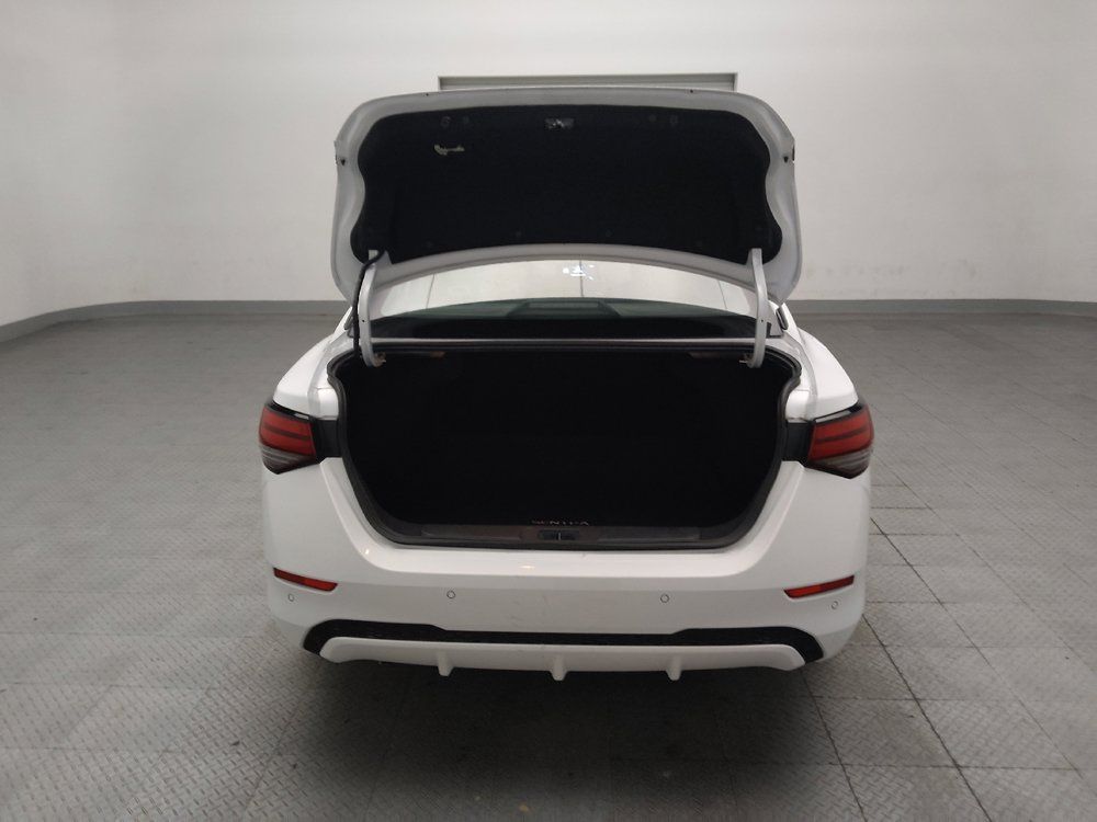 Used 2025 Nissan Sentra SV FWD image 29