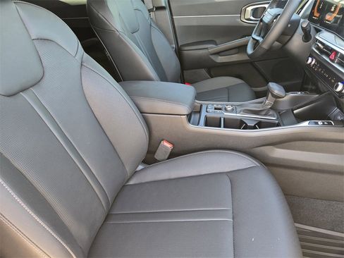 New 2026 Kia Sorento S w/ S Panoramic Sunroof Package image 10