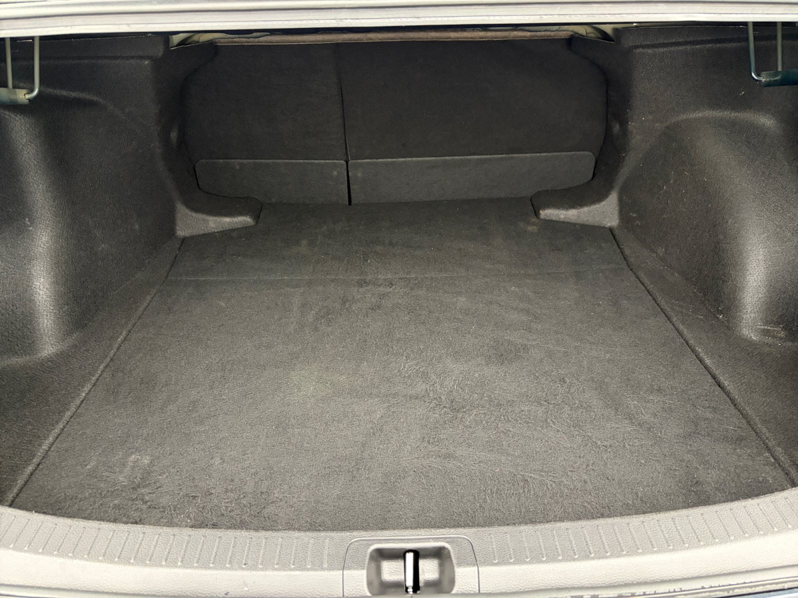Used 2024 Toyota Corolla LE FWD image 26