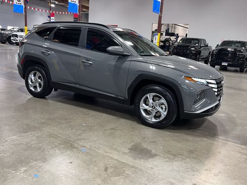 Used 2024 Hyundai Tucson SEL AWD/4WD image 7