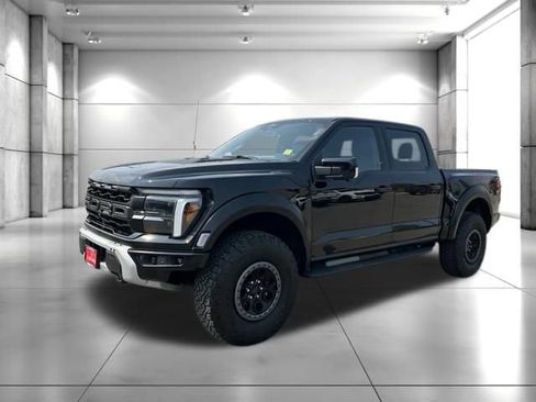 Used 2025 Ford F150 Raptor AWD/4WD image 4