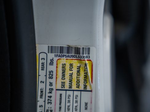 Used 2013 Ford C-MAX SE image 44