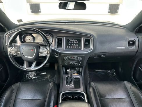 Used 2020 Dodge Charger SXT w/ Leather Interior Group image 15