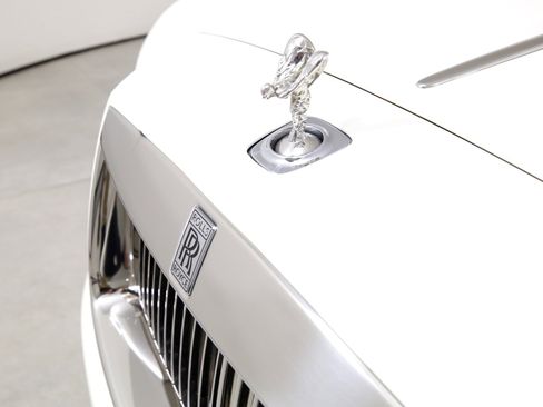 Certified 2020 Rolls-Royce Dawn RWD image 35