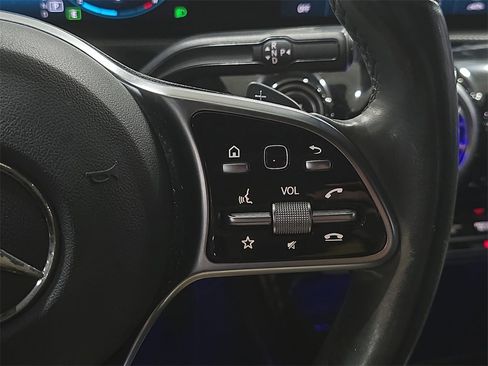 Used 2020 Mercedes-Benz A 220 4MATIC image 18