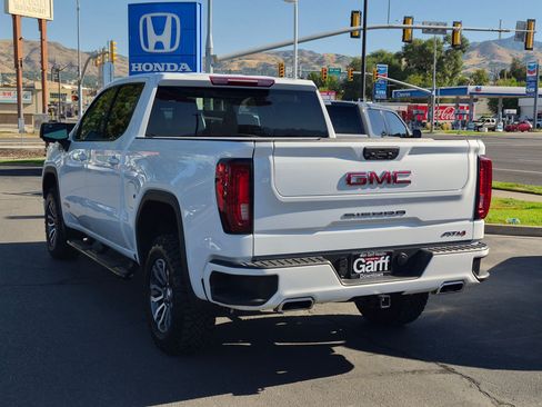 Used 2021 GMC Sierra 1500 AT4 AWD/4WD image 8