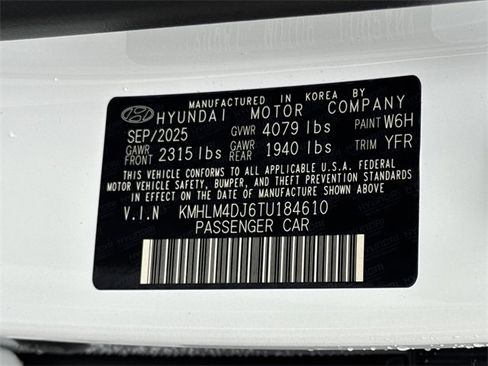 New 2026 Hyundai Elantra Blue image 32