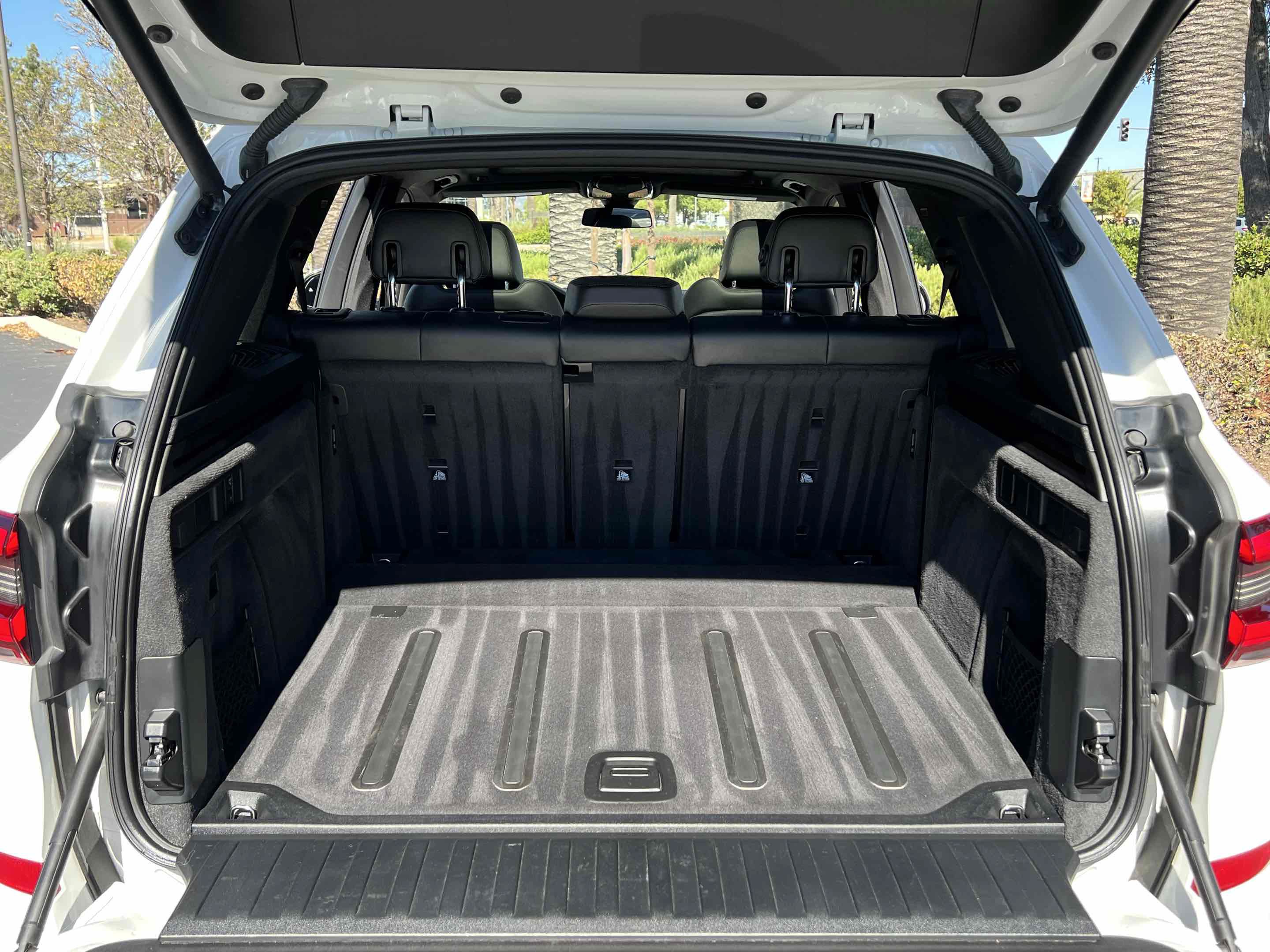 Used 2020 BMW X5 sDrive40i w/ M Sport Package RWD image 89