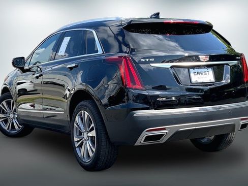 Used 2024 Cadillac XT5 Premium Luxury w/ Technology Package AWD/4WD image 9
