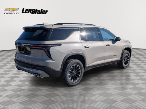 New 2026 Chevrolet Traverse Z71 w/ Driver Confidence Package image 3